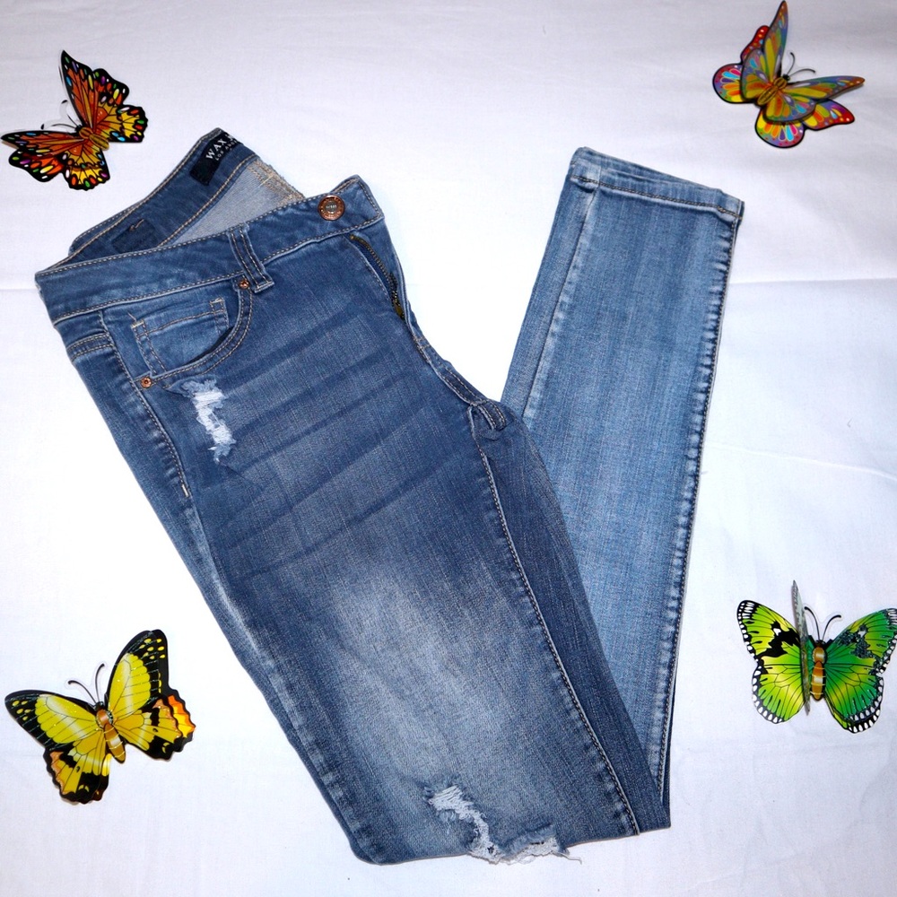 Vintage Blue Ripped Jeans